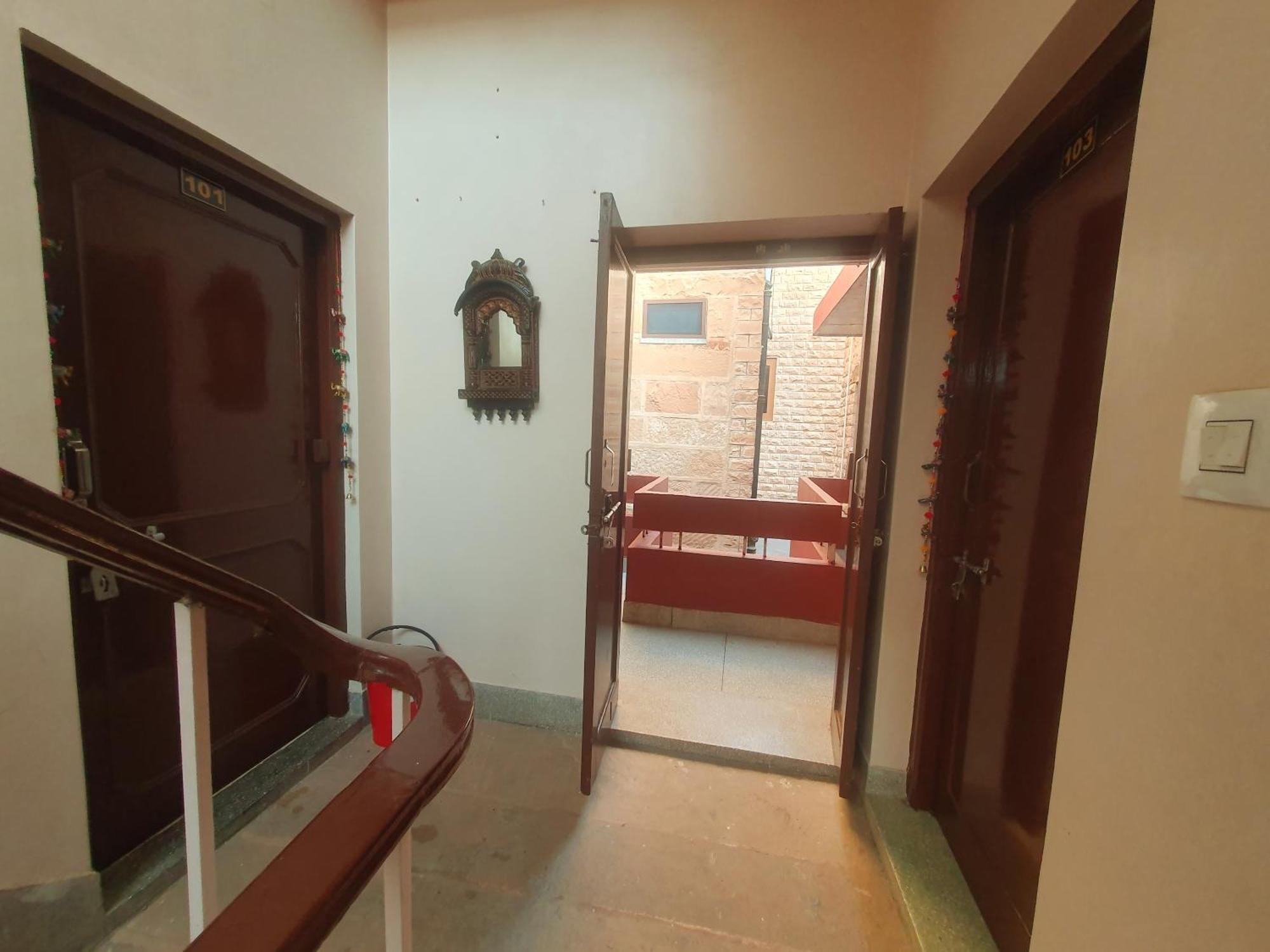 Hotel Gajender Niwas Sun City A Boutique Stay Τζοντχπούρ Εξωτερικό φωτογραφία