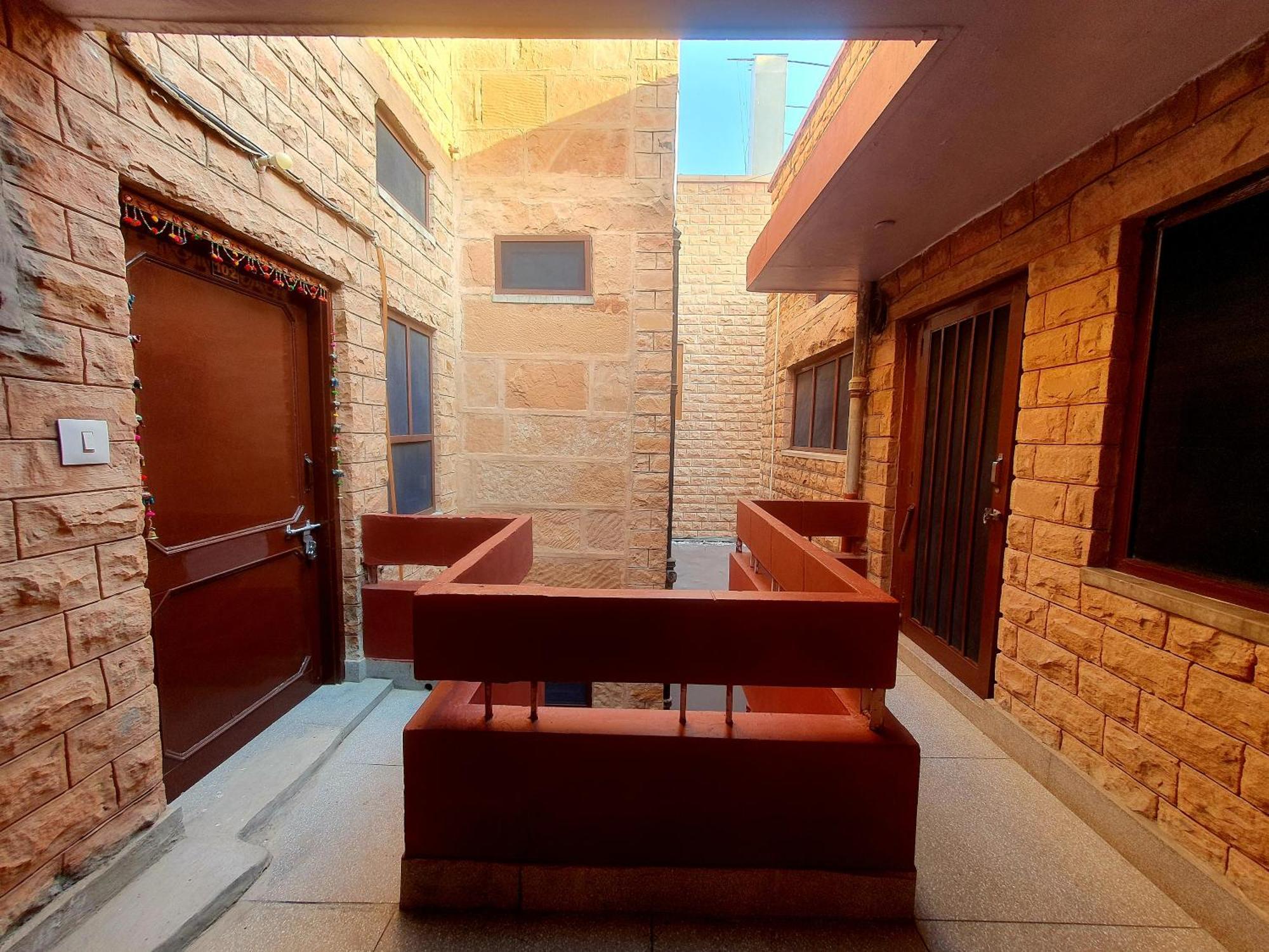 Hotel Gajender Niwas Sun City A Boutique Stay Τζοντχπούρ Εξωτερικό φωτογραφία